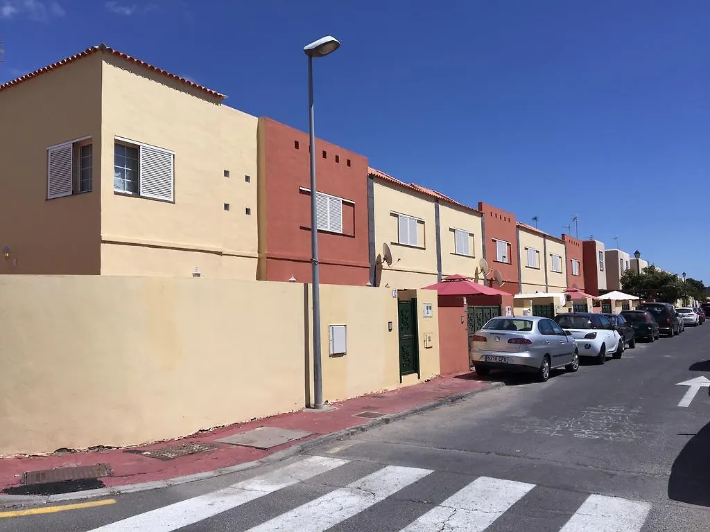 طوستا ديل سيلونثيو Villa Susana بيت للعطل طوستا ديل سيلونثيو