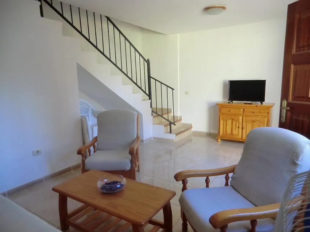 طوستا ديل سيلونثيو Villa Susana بيت للعطل طوستا ديل سيلونثيو